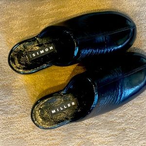 Simon Miller bubble clogs patent black leather clogs sz 9